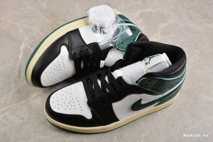 AIR SE 1 PINK